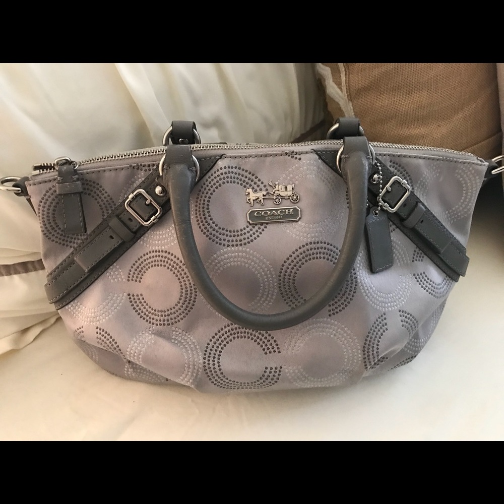Coach Handbag - Picture 2 of 6